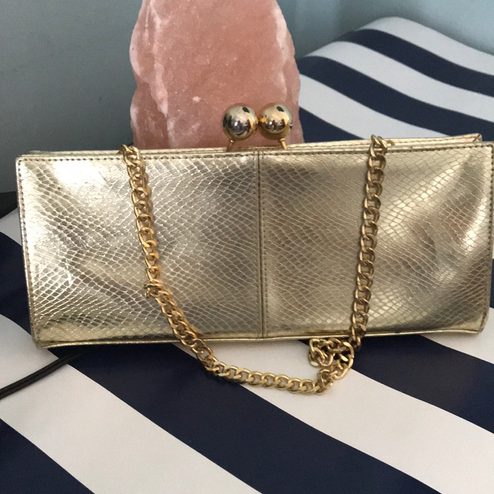 Gold clutch